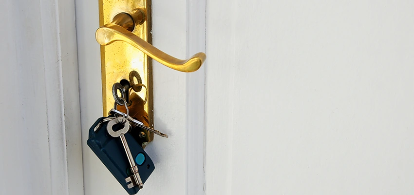 Broken Door Key Extraction in Colton, CA